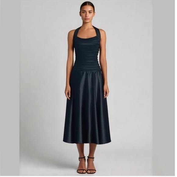 Head over to my site @vintageandvines !! - Picture 13 of 16